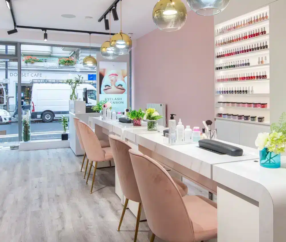 french-manicure-victoria-london